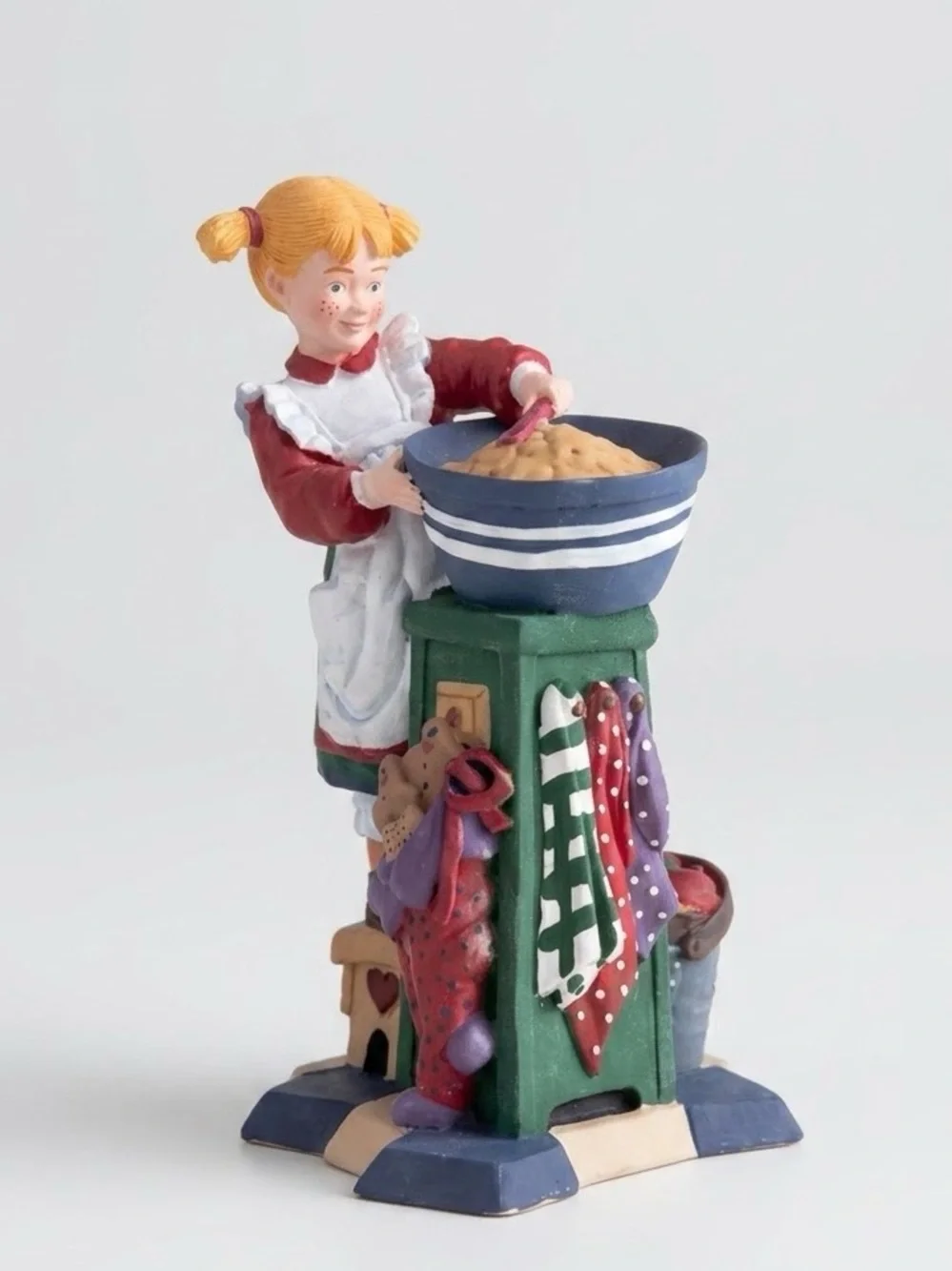 Dept 56 Madeline Making Cookies Figurine Vintage Country Christmas Kitchen Decor